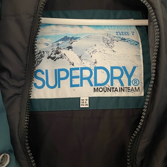 🚨 SALE // SuperDry Puffer Jacket - Picture 3 of 3